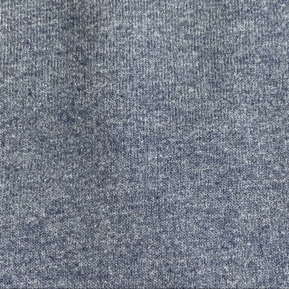 SOLD - Vinted Just My Size Women's Plus-Size V-Notch Sweatshirt - Picture 9 of 10